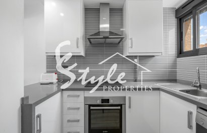 Resale - Apartamento - Orihuela-Costa - La Zenia