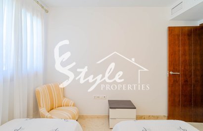 Resale - Apartamento - Punta Prima