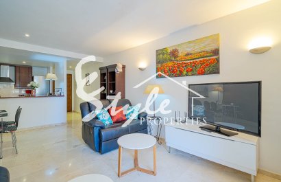 Resale - Apartamento - Punta Prima