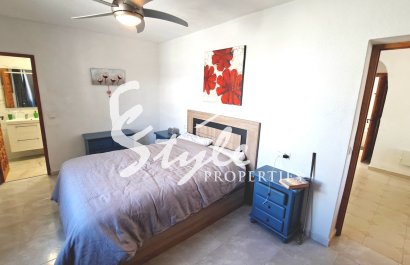 Resale - Villa - San Miguel De Salinas - BLUE LAGOON