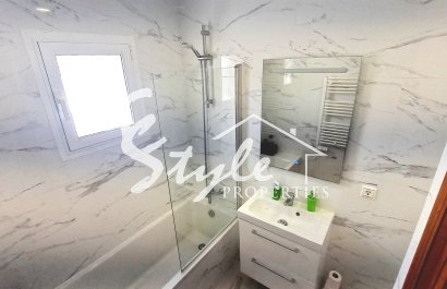 Resale - Villa - San Miguel De Salinas - BLUE LAGOON
