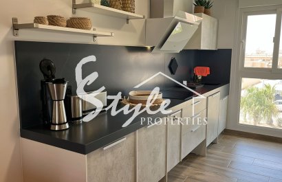 Resale - Apartamento - Punta Prima