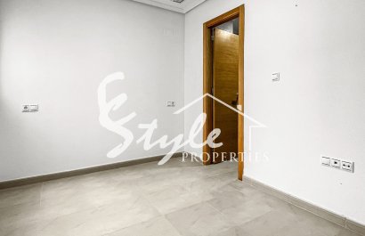 Reventa - Apartamento - Torrevieja - El Acequión - Los Náufragos