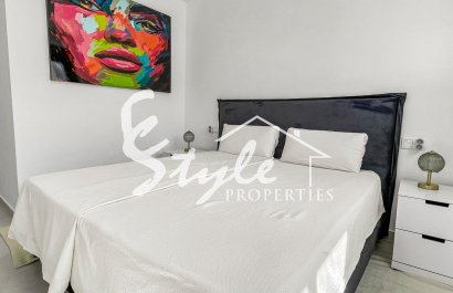 Resale - Apartamento - Orihuela-Costa - Los Dolses