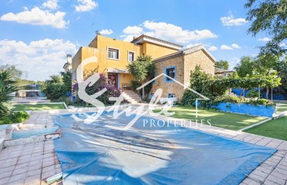 Resale - Villa - Alicante - El Poble Llevanti