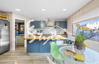 Resale - Villa - Alicante - El Poble Llevanti