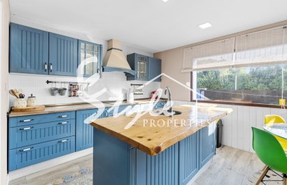 Resale - Villa - Alicante - El Poble Llevanti