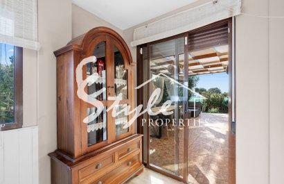 Resale - Villa - Alicante - El Poble Llevanti
