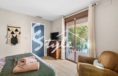 Resale - Villa - Alicante - El Poble Llevanti