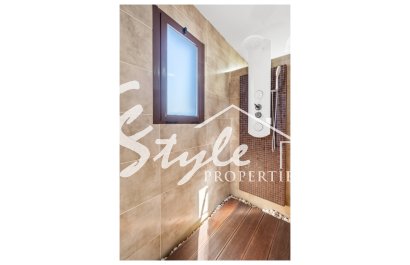Resale - Villa - Alicante - El Poble Llevanti