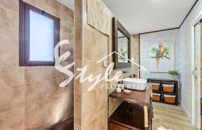 Resale - Villa - Alicante - El Poble Llevanti