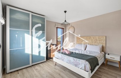 Resale - Villa - Alicante - El Poble Llevanti