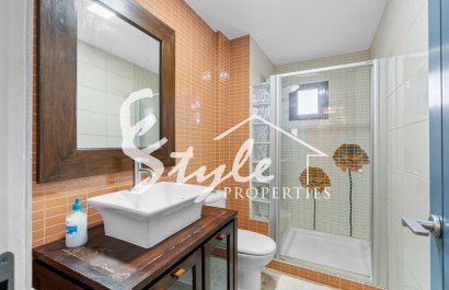 Resale - Villa - Alicante - El Poble Llevanti
