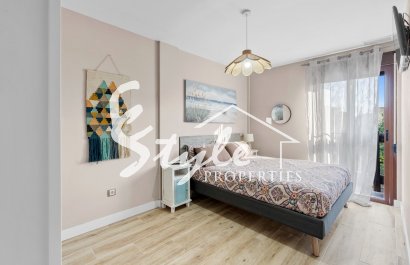 Resale - Villa - Alicante - El Poble Llevanti