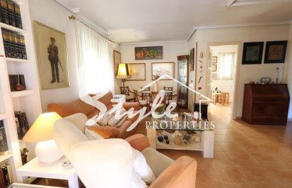 Resale - Villa - Punta Prima