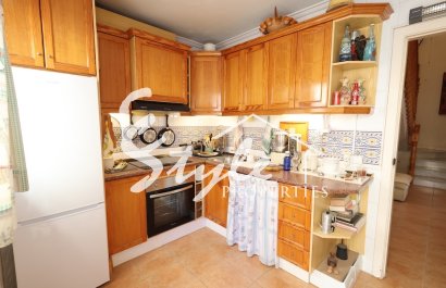 Resale - Villa - Punta Prima