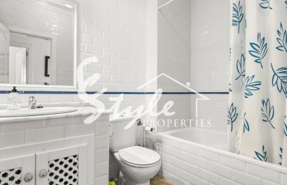 Resale - Apartamento - Orihuela-Costa - Villamartin
