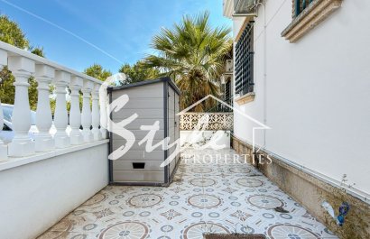 Resale - Apartamento - Orihuela-Costa - Villamartin