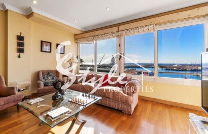 Resale - Apartamento - Torrevieja - Centro - Muelle Pesquero