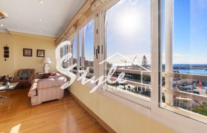 Resale - Apartamento - Torrevieja - Centro - Muelle Pesquero