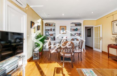 Resale - Apartamento - Torrevieja - Centro - Muelle Pesquero