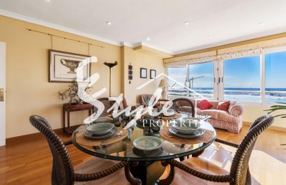 Resale - Apartamento - Torrevieja - Centro - Muelle Pesquero