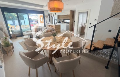 Resale - Villa - Alicante - Dolores