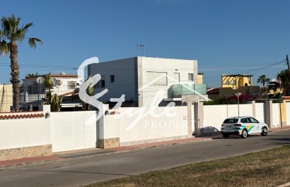 Resale - Villa - Torrevieja - Torreta - Florida