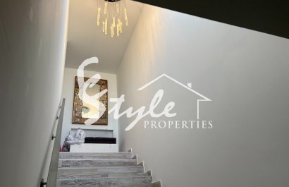 Resale - Villa - Torrevieja - Torreta - Florida
