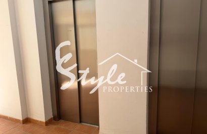 Resale - Apartamento - Punta Prima