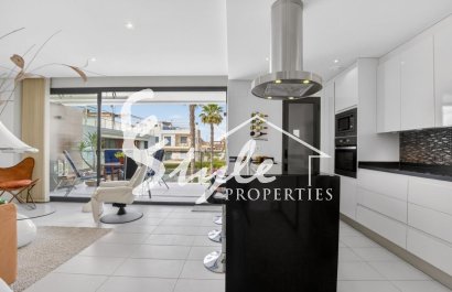 Resale - Apartamento - Punta Prima