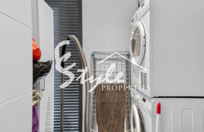 Resale - Apartamento - Punta Prima