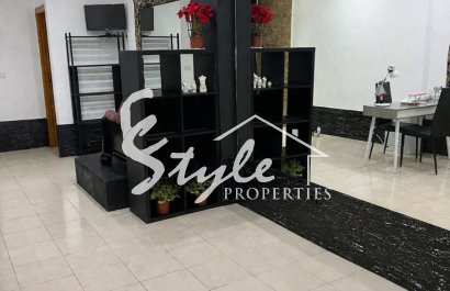 Коммерческая недвижимость - Commercial - Torrevieja - Торревьеха