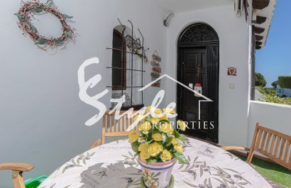 Resale - Semi-Detached Villa - Villamartín - Villamartin