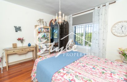 Resale - Semi-Detached Villa - Villamartín - Villamartin