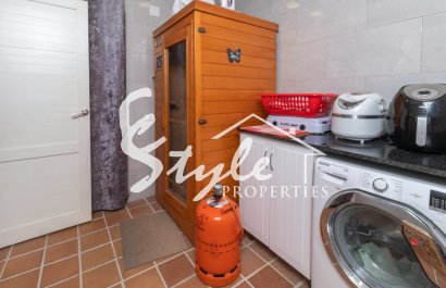 Resale - Semi-Detached Villa - Villamartín - Villamartin