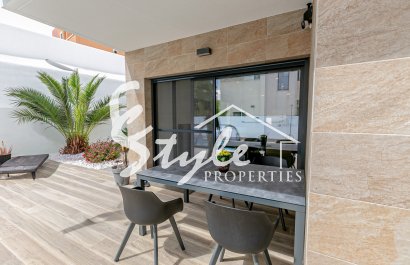 Reventa - Villa - Los Montesinos
