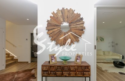 Reventa - Villa - Los Montesinos