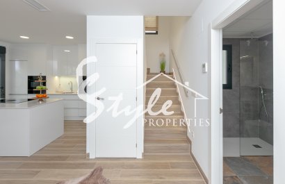 Reventa - Villa - Los Montesinos