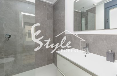Reventa - Villa - Los Montesinos