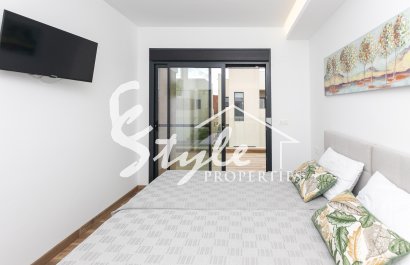 Reventa - Villa - Los Montesinos
