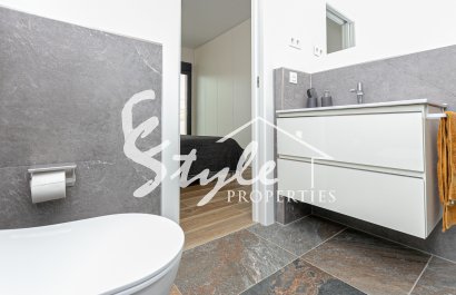 Reventa - Villa - Los Montesinos