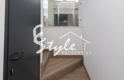 Reventa - Villa - Los Montesinos