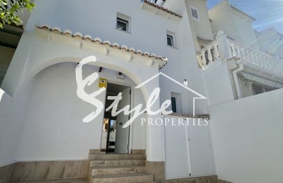 Вторичное жилье - Таунхаус - Torrevieja - Лос Балконес