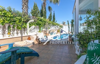 Resale - Semi-Detached Villa - La Zenia