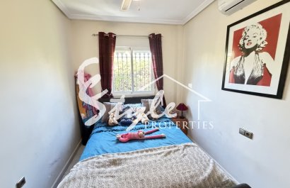 Reventa - Villa - Villamartín - Villamartin