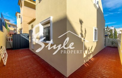 Resale - Villa - Orihuela-Costa - Las Filipinas