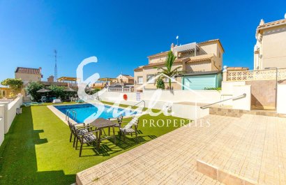 Resale - Villa - Orihuela-Costa - Las Filipinas