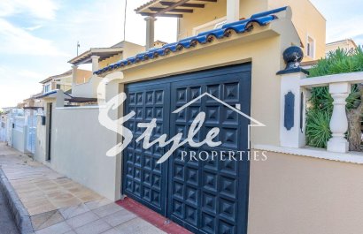Resale - Villa - Orihuela-Costa - Las Filipinas