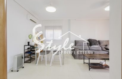 Resale - Villa - Torrevieja - Aguas Nuevas